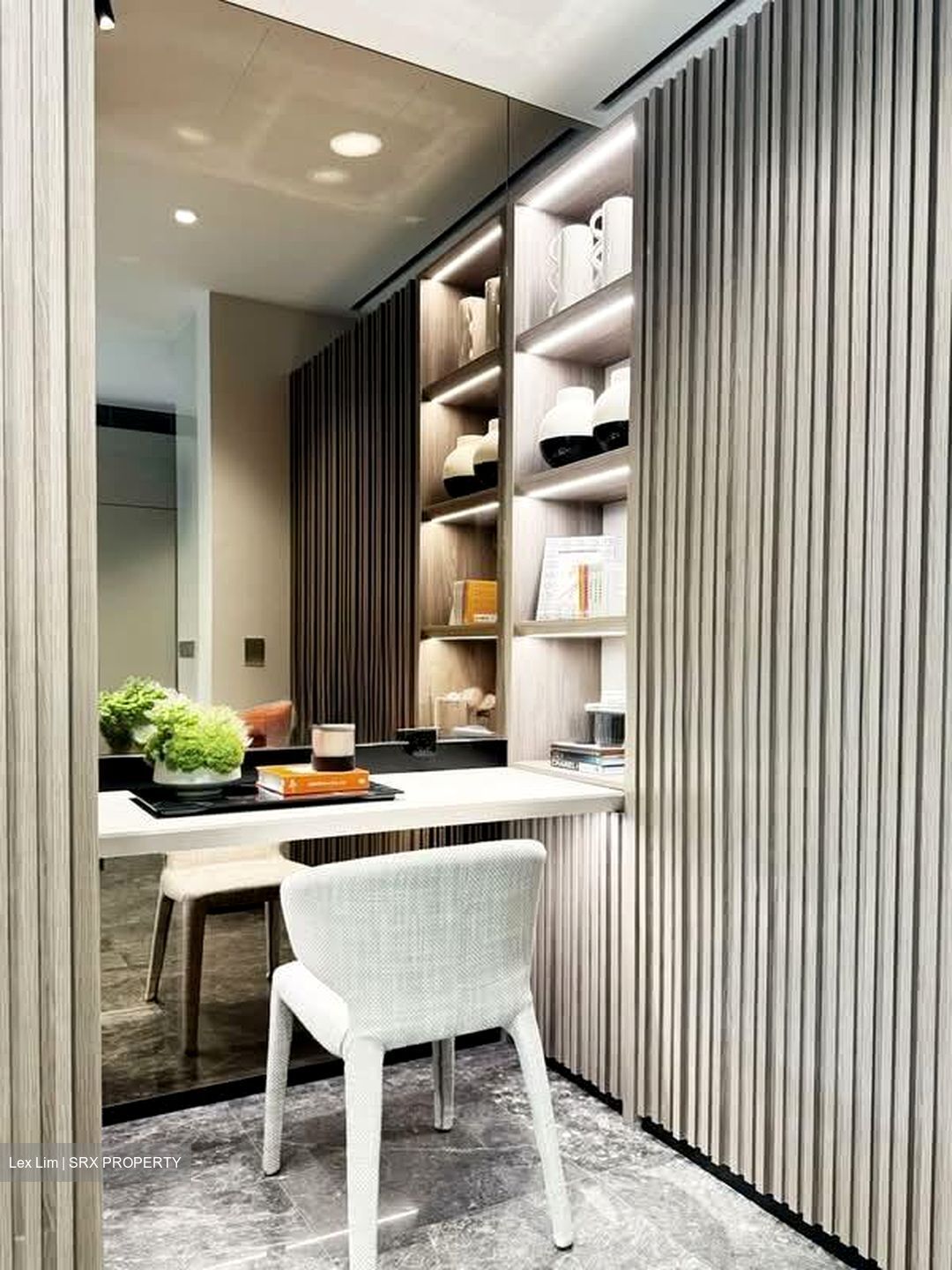 19 Nassim (D10), Apartment #573671191